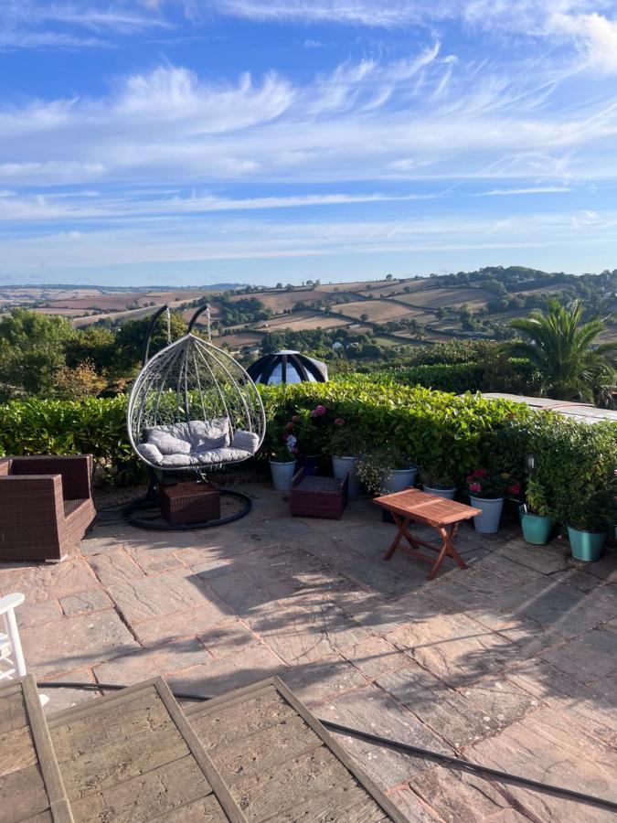 Halekulani Devon Homestay Torquay Dış mekan fotoğraf
