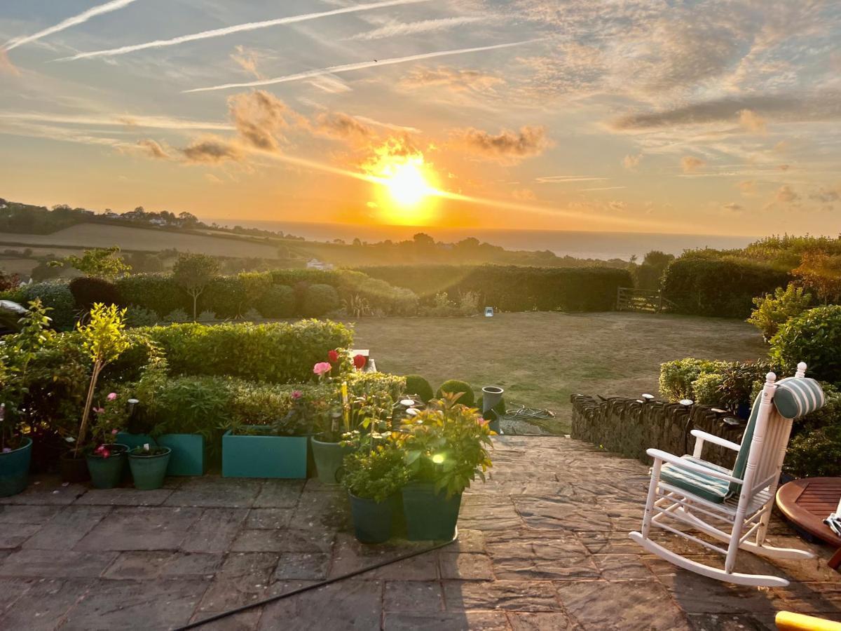 Halekulani Devon Homestay Torquay Dış mekan fotoğraf